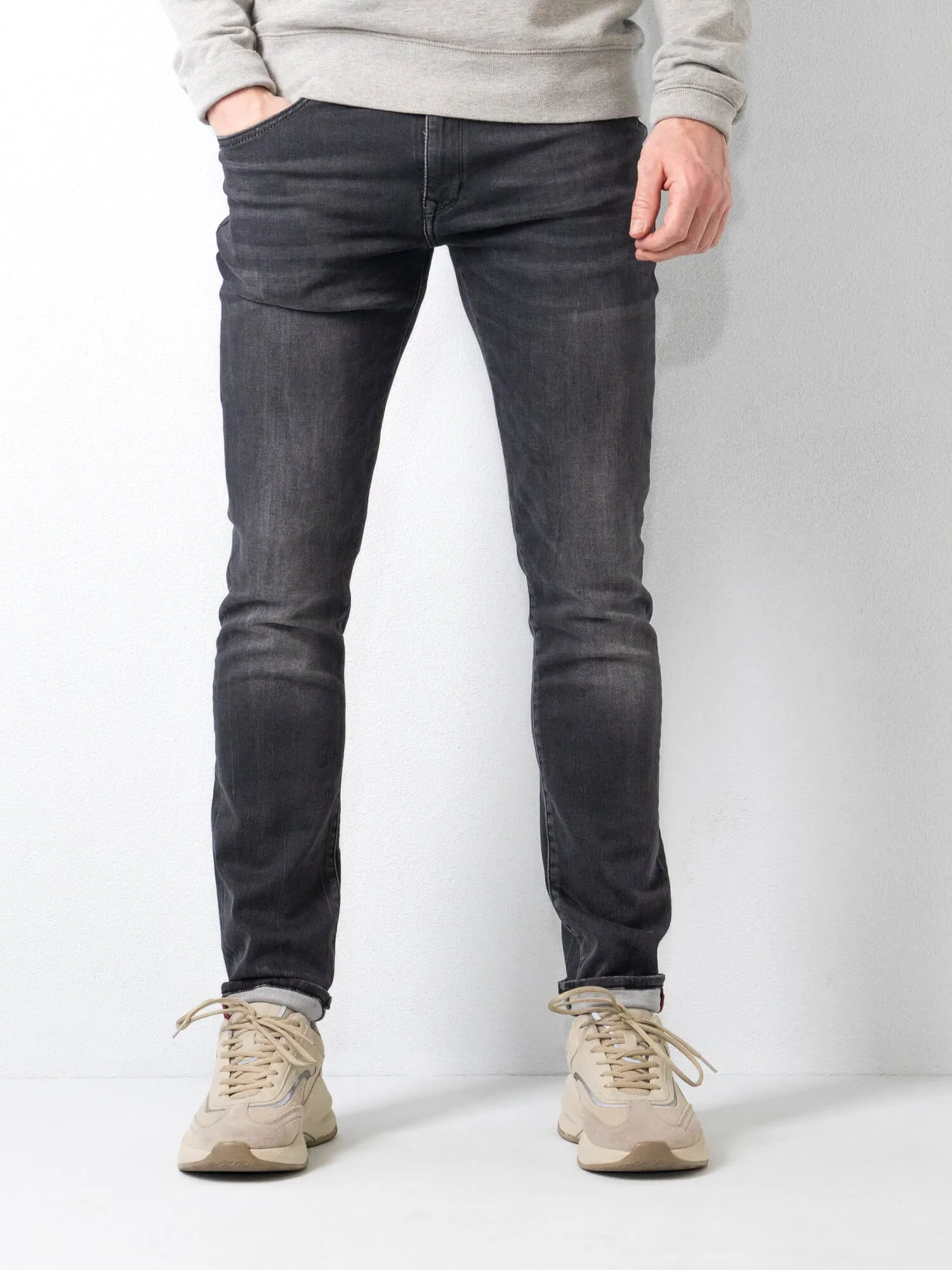 Jackson Slim Fit Jeans