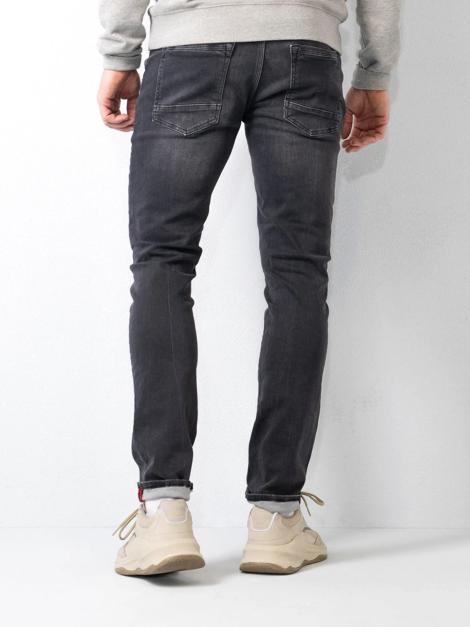 Jackson Slim Fit Jeans