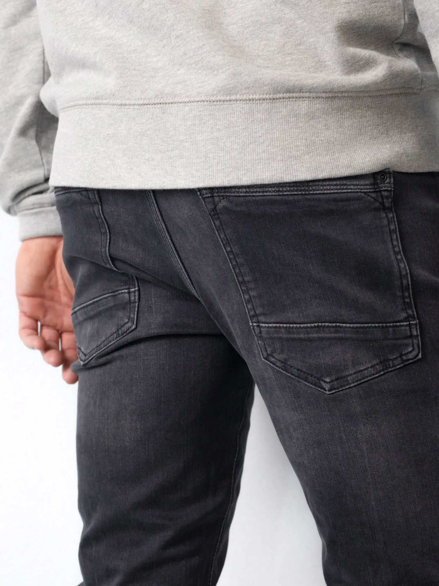 Jackson Slim Fit Jeans