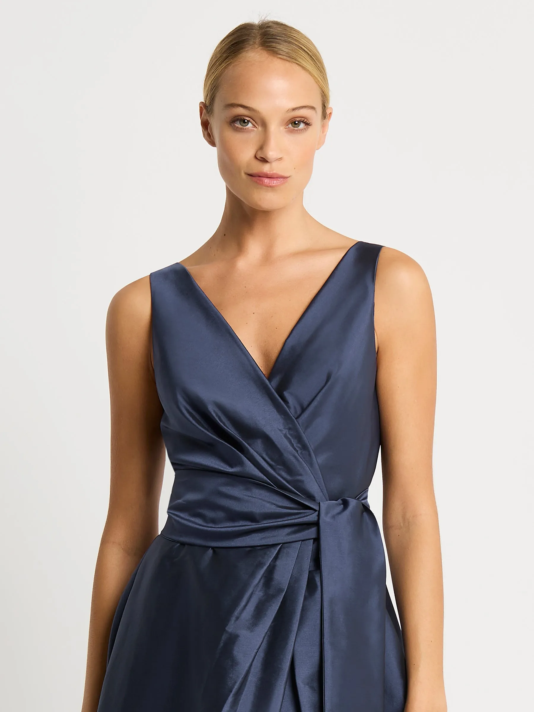 Rene Gown - Navy (Size 8   12 Only)