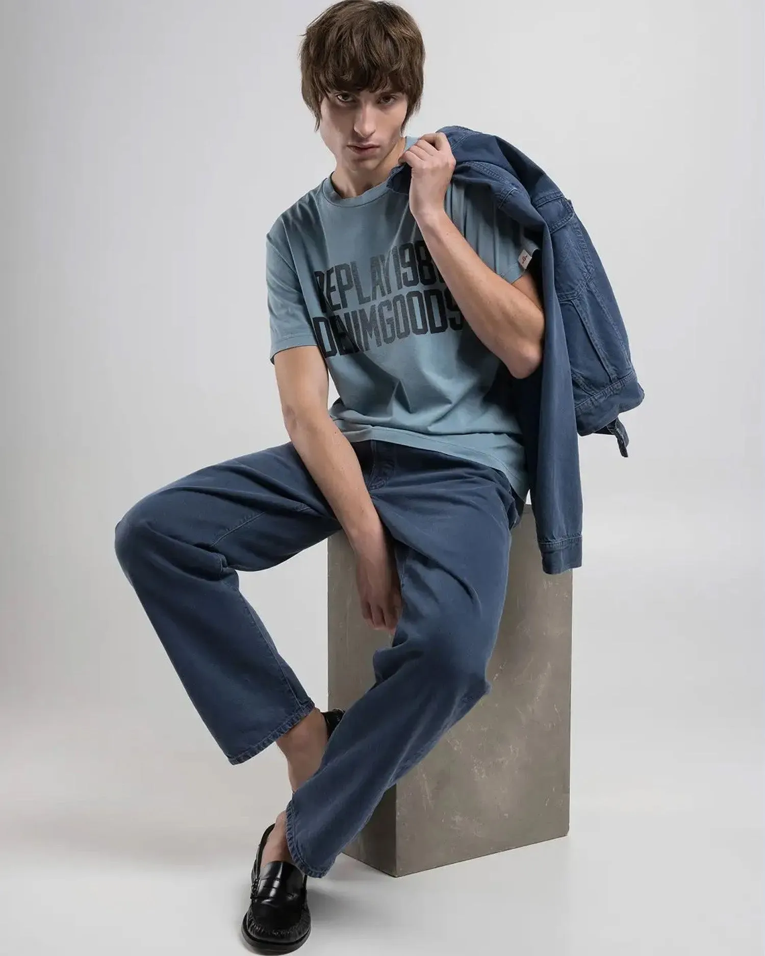 Replay M9Z1 Straight Fit Mens Jeans - Blue Powder